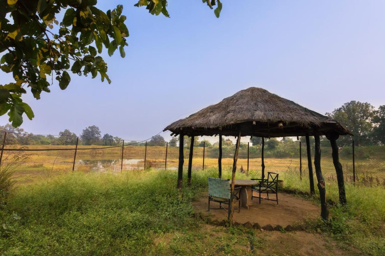 Готель Pench Jungle Camp Khawasa Екстер'єр фото
